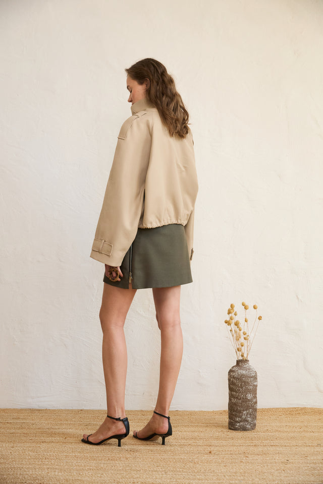 Oversized jacket with zippers