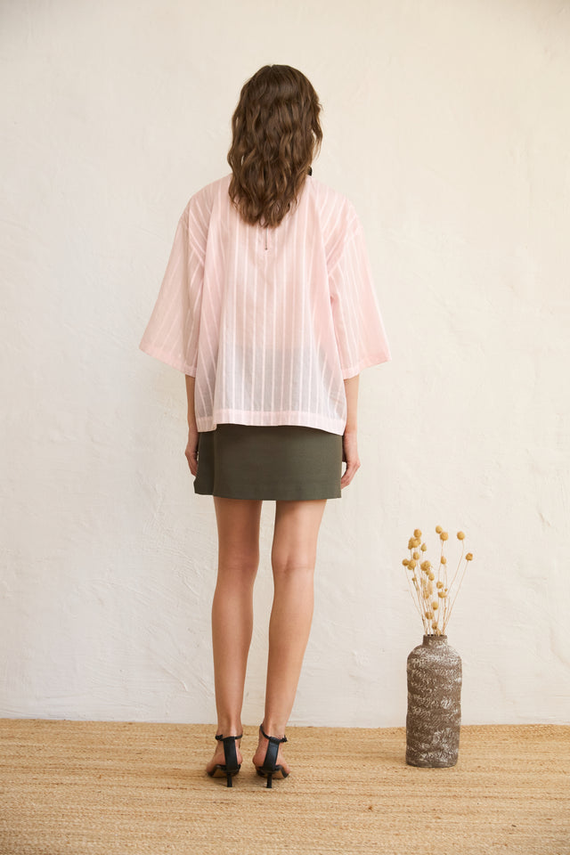 Moment 4. Oversized Pink Cotton Top