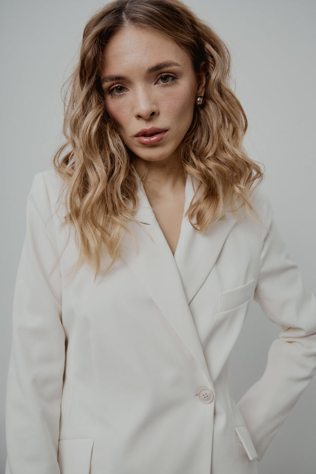 Ivory fitted jacket
