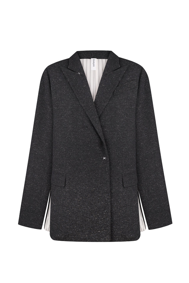 Oversized jacket with zippers