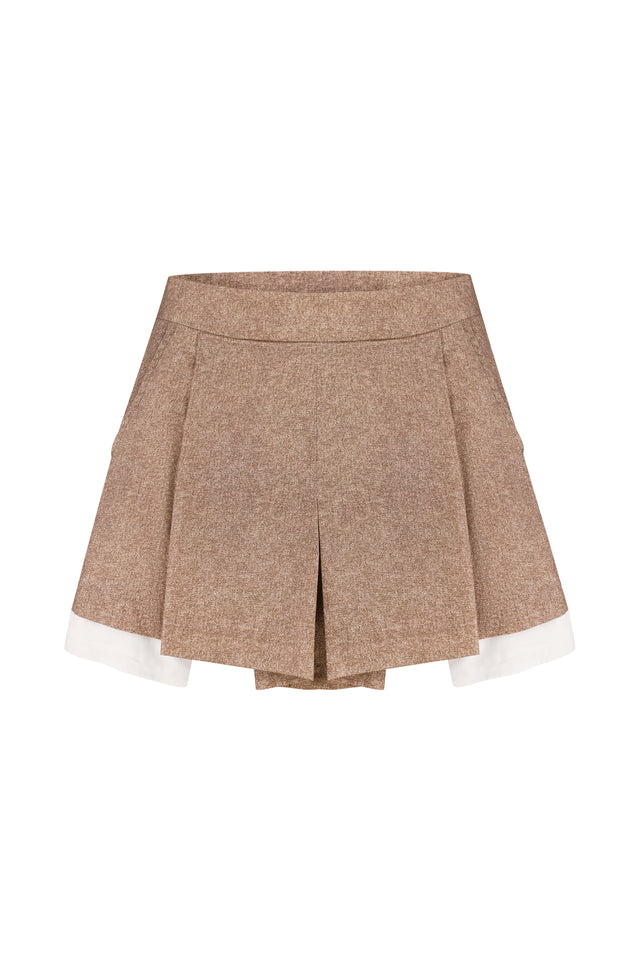Moment 8. Cotton mini shorts
