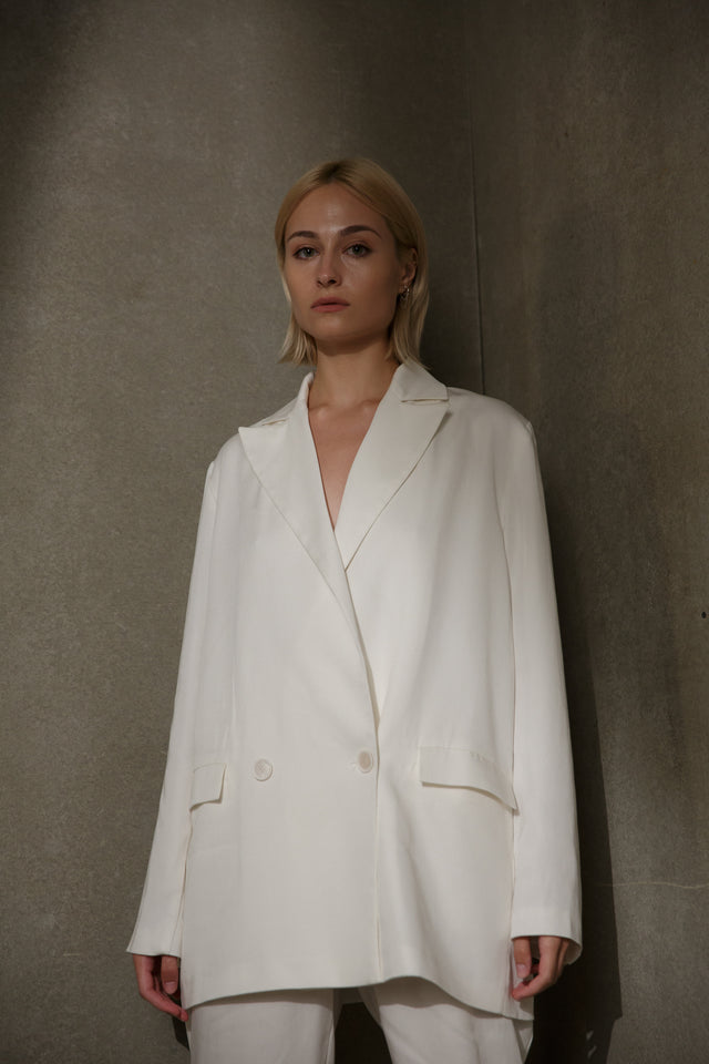 White viscose suit