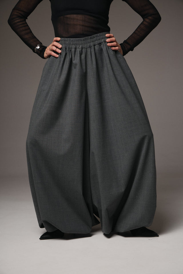 Transforming Wool Balloon Pants
