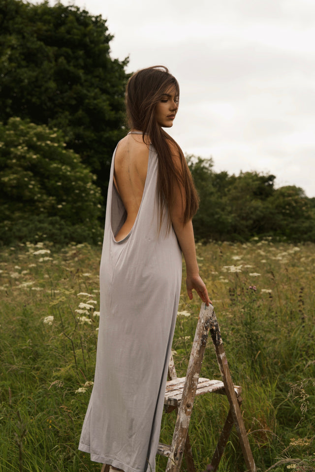 Nettle-Kleid mit offenem Rücken